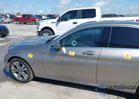 2019 Mercedes-Benz C 300 4Matic from USA, damaged, VIN 55SWF8EB0KU314445